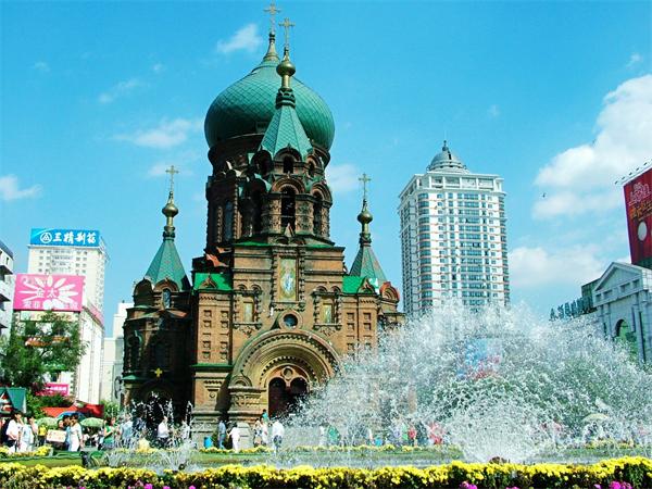 哈尔滨举办第二届中俄博览会  