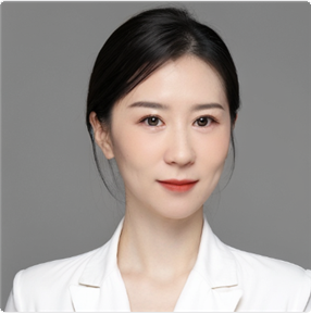 商务经理：郑亦辰